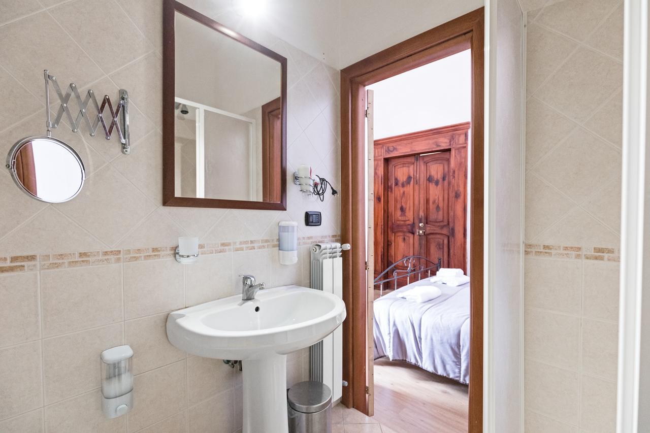 Opera Home Neapol Exteriér fotografie