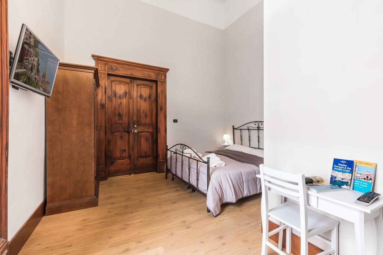 Opera Home Neapol Exteriér fotografie